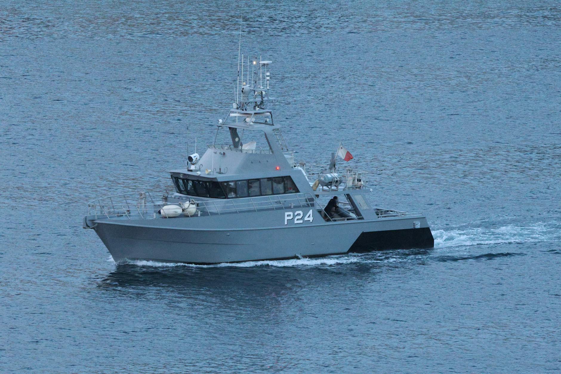 Bloqueo naval de EEUU contra Irán amenaza economía global por Hormuz