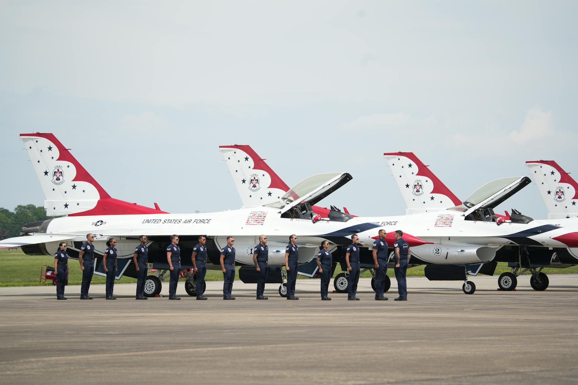 Colombia en luto: 66 muertos en accidente de avión de la Fuerza Aérea