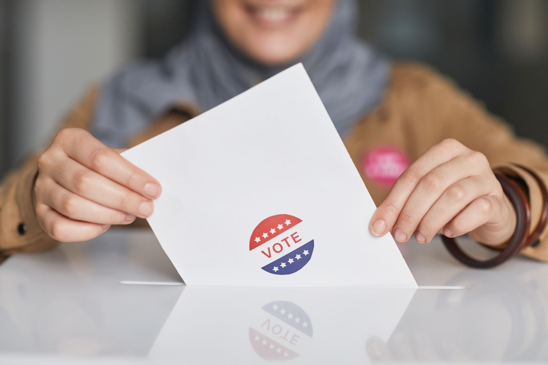 INE aprueba dos nuevos partidos que amenazan con fragmentar voto opositor