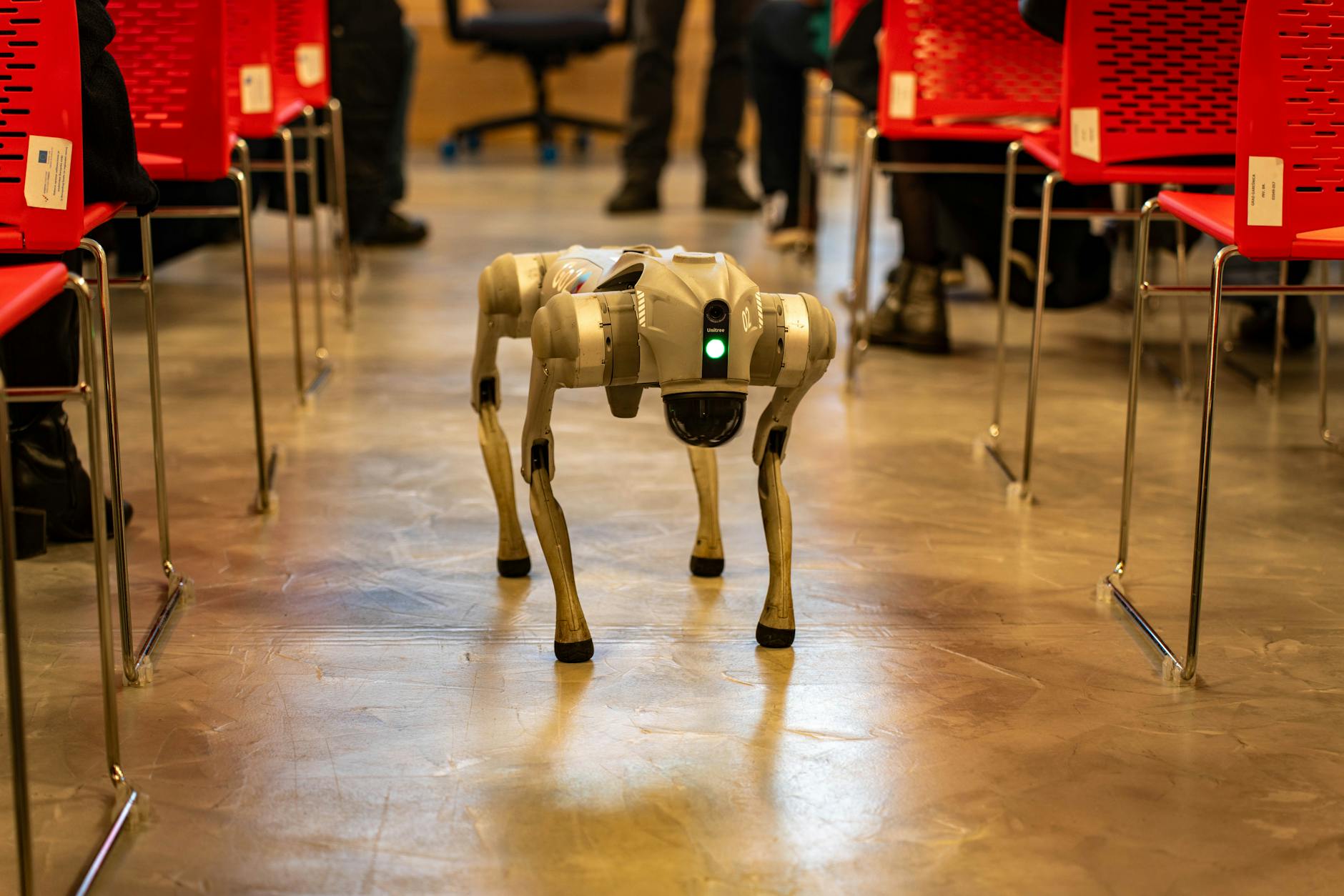 Perros robot vigilan los centros de datos más grandes del mundo